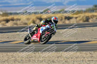 media/Dec-07-2024-CVMA (Sat) [[21c5f1ef85]]/Race 11-Amateur Supersport Open/